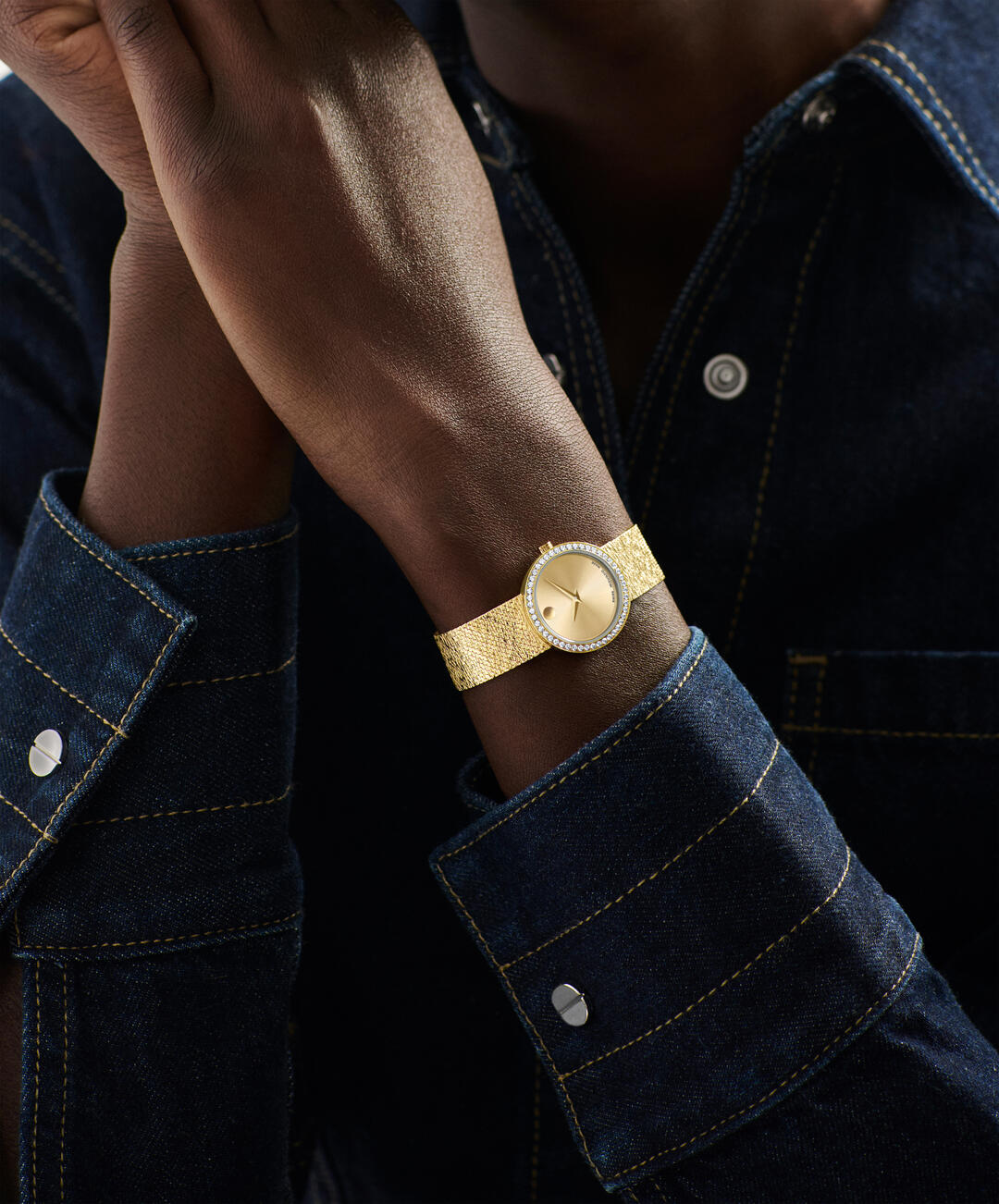 Museum Velura, Quartz, Gold Dial, 25m Gold PVD Case, Lab Diamond Bezel, Mesh Bracelet