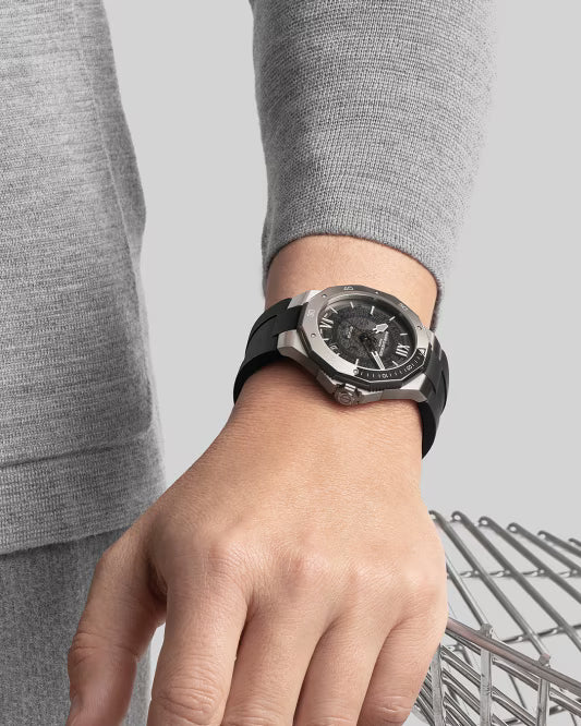 Riviera 10717 Automatic, Date Display, 42mm Steel Case & Bracelet
