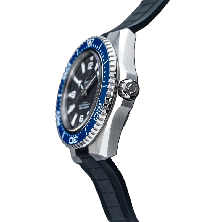 Omega 217.32.42.21.01.002 Seamaster Planet Ocean 600M