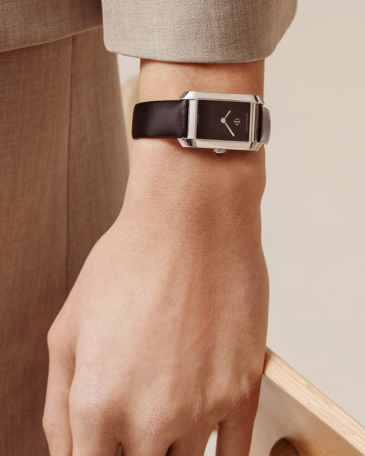 Hampton 10760 Quartz, 35 x 22 mm Stainless Steel Case, Leather