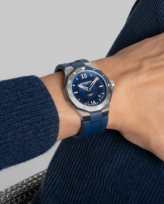 Riviera 10716 Automatic, Date Display, 42mm Steel Case, Rubber Strap